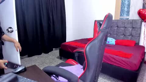 Paola  online show from 03-07-26, 09:45