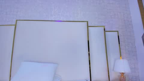 Paola  online show from 11-08-25, 11:43