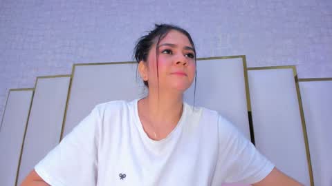 Paola  online show from 12-01-25, 11:26