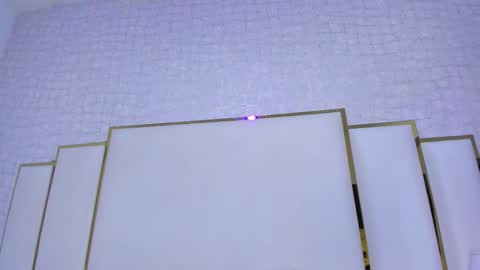 Paola  online show from 12-15-25, 11:58