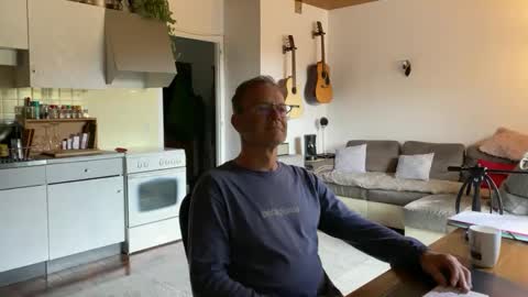 papa_show online show from 02-27-25, 09:32