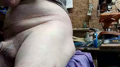 Snapshot of papajb70 chatting on 09-14-25, 12:43 papajb70 online show from 09-14-25, 12:43