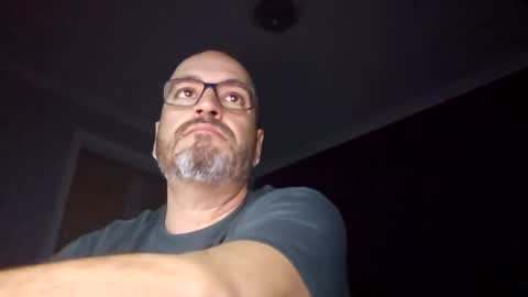 Papi online show from 01-16-25, 02:51