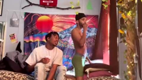 Snapshot of papian0 chatting on 11-28-25, 05:37 papian0 online show from 11-28-25, 05:37