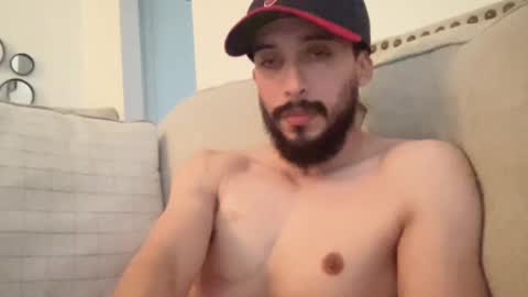 papicubano_guapo23cm online show from 02-15-26, 07:54