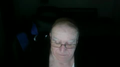 papilly online show from 04-15-26, 08:21