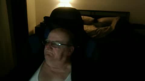 papilly online show from 04-26-26, 03:48