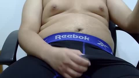 Snapshot of papimexicano703 chatting on 12-26-24, 05:04 papi mexicano en boxers online show from 12-26-24, 05:04