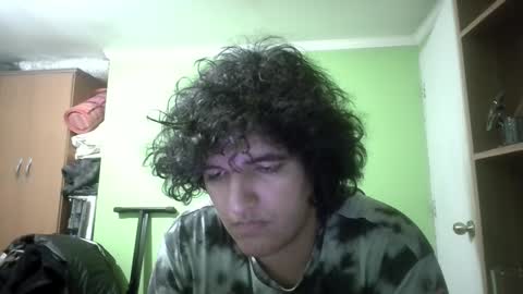 Snapshot of papitowilly999 chatting on 01-25-25, 01:32 Papito online show from 01-25-25, 01:32