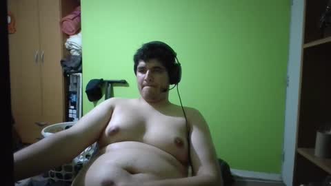 Snapshot of papitowilly999 chatting on 10-04-25, 05:16 Papito online show from 10-04-25, 05:16