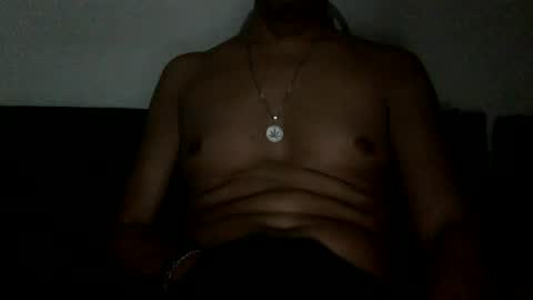 papy_dani33 online show from 06-25-26, 09:03