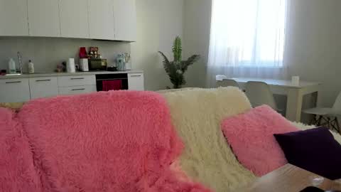 Melena online show from 03-16-26, 08:40