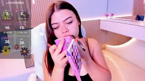 Amy and my doll online show from 04-26-26, 03:48