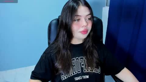 Amy and my doll online show from 05-17-26, 12:08