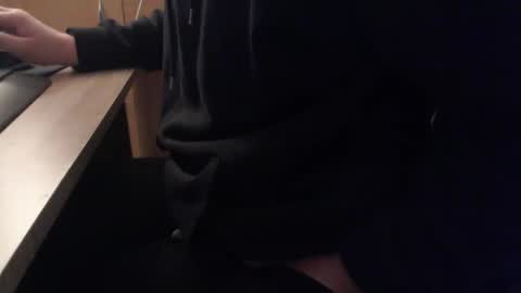 Sascha online show from 10-21-25, 06:36