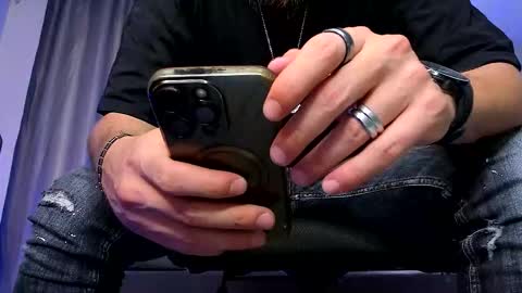 Paris online show from 09-12-25, 06:57