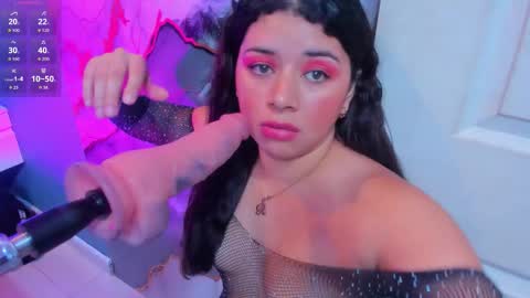 Snapshot of paris_secret chatting on 11-14-25, 11:42 paris_secret online show from 11-14-25, 11:42