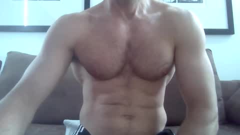 Snapshot of parisien75015 chatting on 02-09-25, 06:43 Porn Actor 21cm Hetero online show from 02-09-25, 06:43