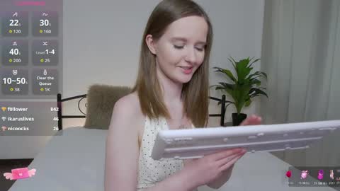 Snapshot of parisvex chatting on 05-21-26, 03:19 parisvex online show from 05-21-26, 03:19