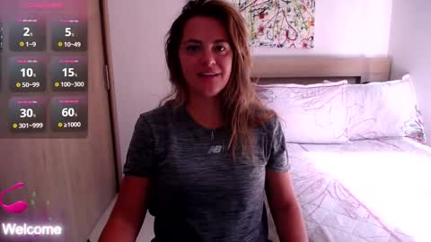 Paris online show from 01-22-25, 03:51