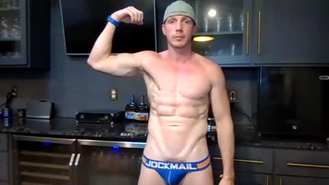 Snapshot of parkerflexes chatting on 06-30-26, 01:12 Parker online show from 06-30-26, 01:12