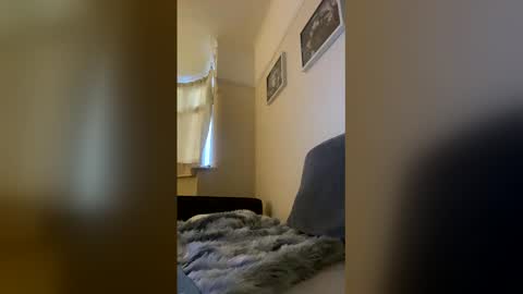 parkertom525 online show from 04-26-26, 06:49