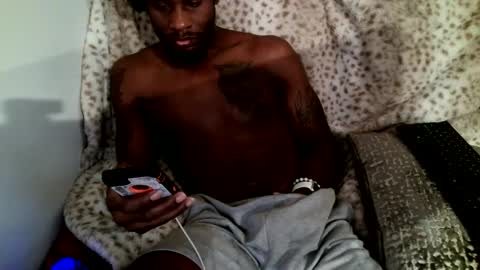 Snapshot of parlay0028 chatting on 12-15-24, 12:18 Parlay tellio online show from 12-15-24, 12:18