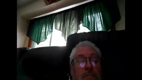 Snapshot of part86 chatting on 02-08-25, 08:10 part86 online show from 02-08-25, 08:10