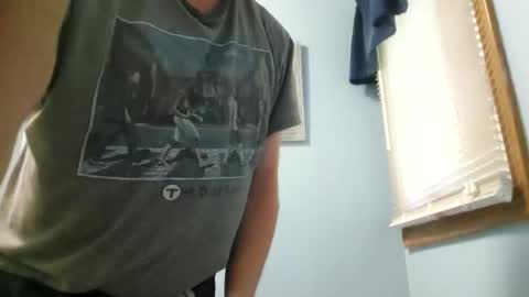 Snapshot of part86 chatting on 09-20-25, 12:17 part86 online show from 09-20-25, 12:17