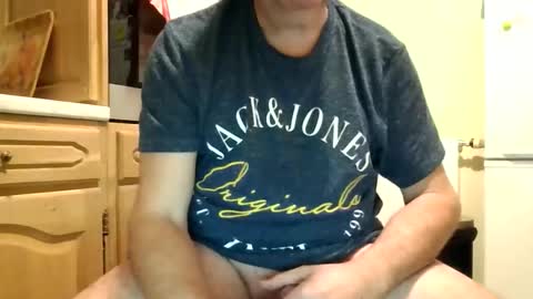 pascalou02 online show from 11-26-25, 11:50