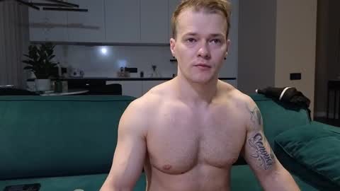 Pashka online show from 11-08-25, 07:19