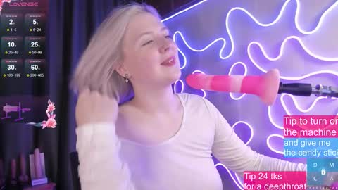 LunaAlan online show from 12-20-25, 11:17