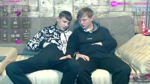 Max tall dark-haired guy with tattoos and Phil blond-haired online show from 05-04-26, 01:56