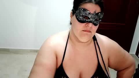 Snapshot of passionduo4 chatting on 02-18-26, 04:47 PassionDuo4 online show from 02-18-26, 04:47