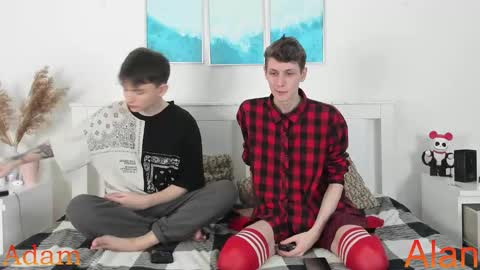 Snapshot of passionprince69 chatting on 11-21-25, 04:05 Alan online show from 11-21-25, 04:05