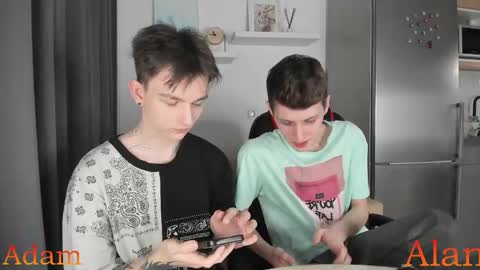 Snapshot of passionprince69 chatting on 11-23-25, 09:47 Alan online show from 11-23-25, 09:47