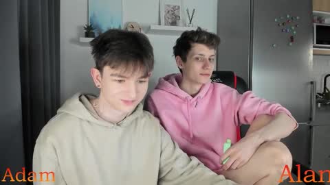 Snapshot of passionprince69 chatting on 12-19-25, 03:19 Alan online show from 12-19-25, 03:19