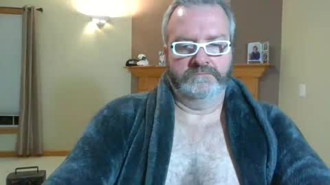 Snapshot of passporttraveler1 chatting on 12-24-24, 03:05 passporttraveler1 online show from 12-24-24, 03:05