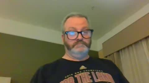 Snapshot of passporttraveler1 chatting on 01-21-25, 02:22 passporttraveler1 online show from 01-21-25, 02:22