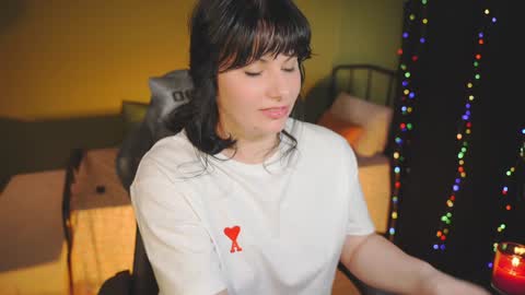 Snapshot of patricia_bennett chatting on 02-02-25, 02:48 Patricia online show from 02-02-25, 02:48