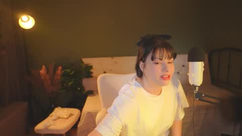 Snapshot of patricia_bennett chatting on 09-11-25, 09:42 Patricia online show from 09-11-25, 09:42