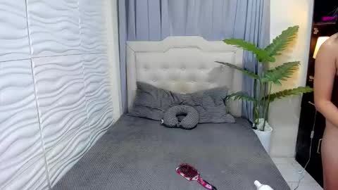 Snapshot of patricia_miller08 chatting on 12-16-25, 08:08 patricia_miller08 online show from 12-16-25, 08:08