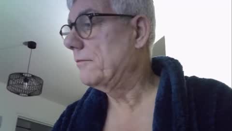 patrick5275 online show from 12-05-25, 07:17