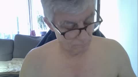 Snapshot of patrick5275 chatting on 05-29-26, 05:49 patrick5275 online show from 05-29-26, 05:49