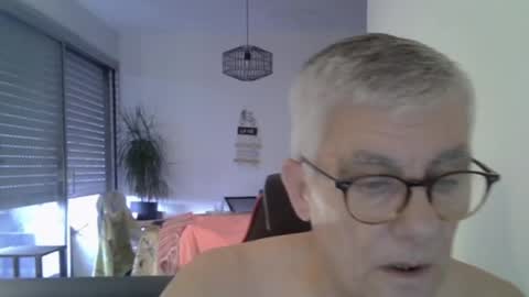 Snapshot of patrick5275 chatting on 06-21-26, 04:59 patrick5275 online show from 06-21-26, 04:59