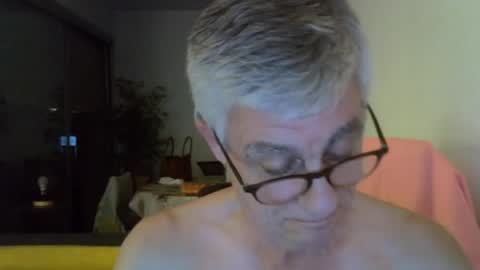 Snapshot of patrick5275 chatting on 07-31-26, 07:46 patrick5275 online show from 07-31-26, 07:46