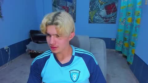 .... online show from 11-08-25, 07:41