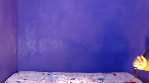 Snapshot of patris204 chatting on 11-13-25, 02:49 patris204 online show from 11-13-25, 02:49