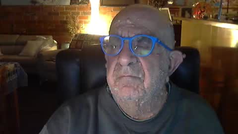 patvac online show from 05-04-26, 01:51