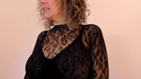 Paty Chic online show from 03-31-26, 03:45